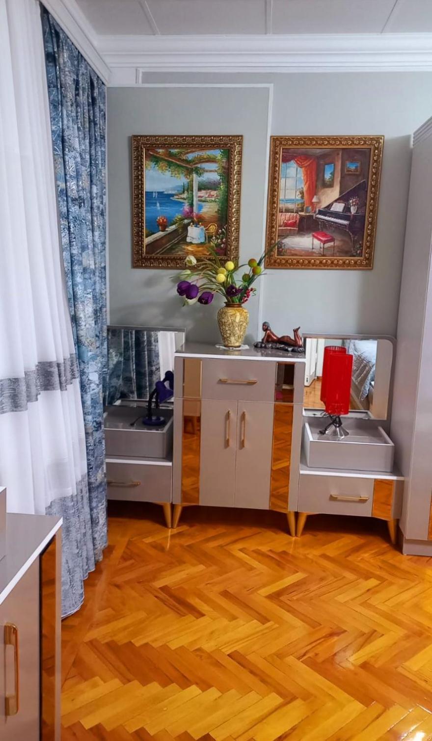 Central Apartment "Ameliya" Baky Esterno foto