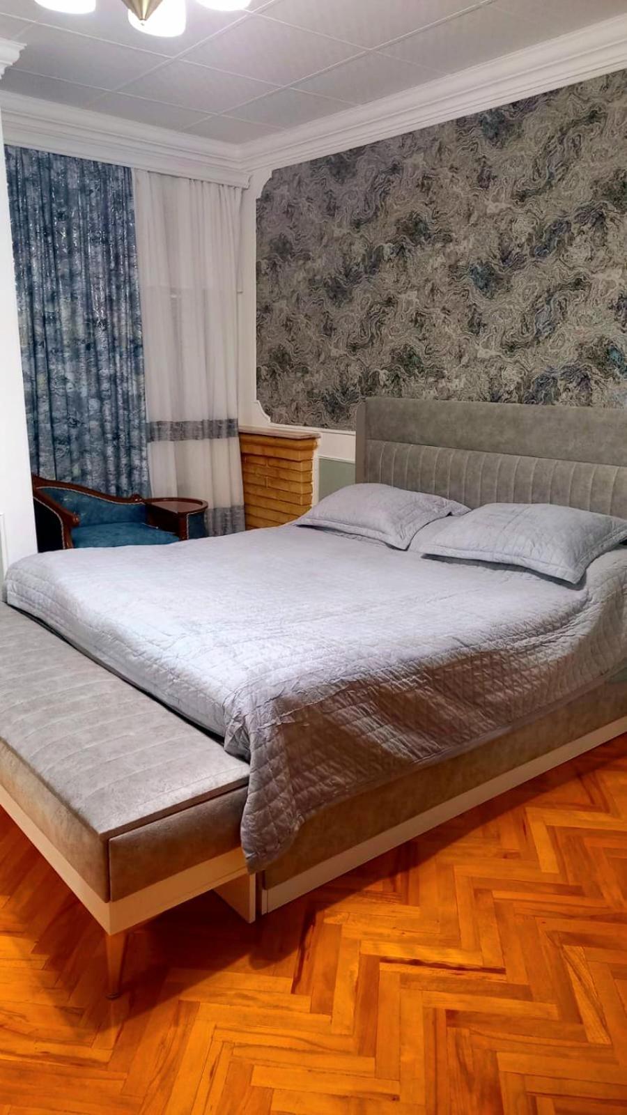 Central Apartment "Ameliya" Baky Esterno foto
